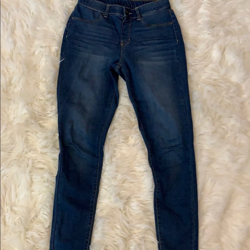 High waisted curve hugging jeggings